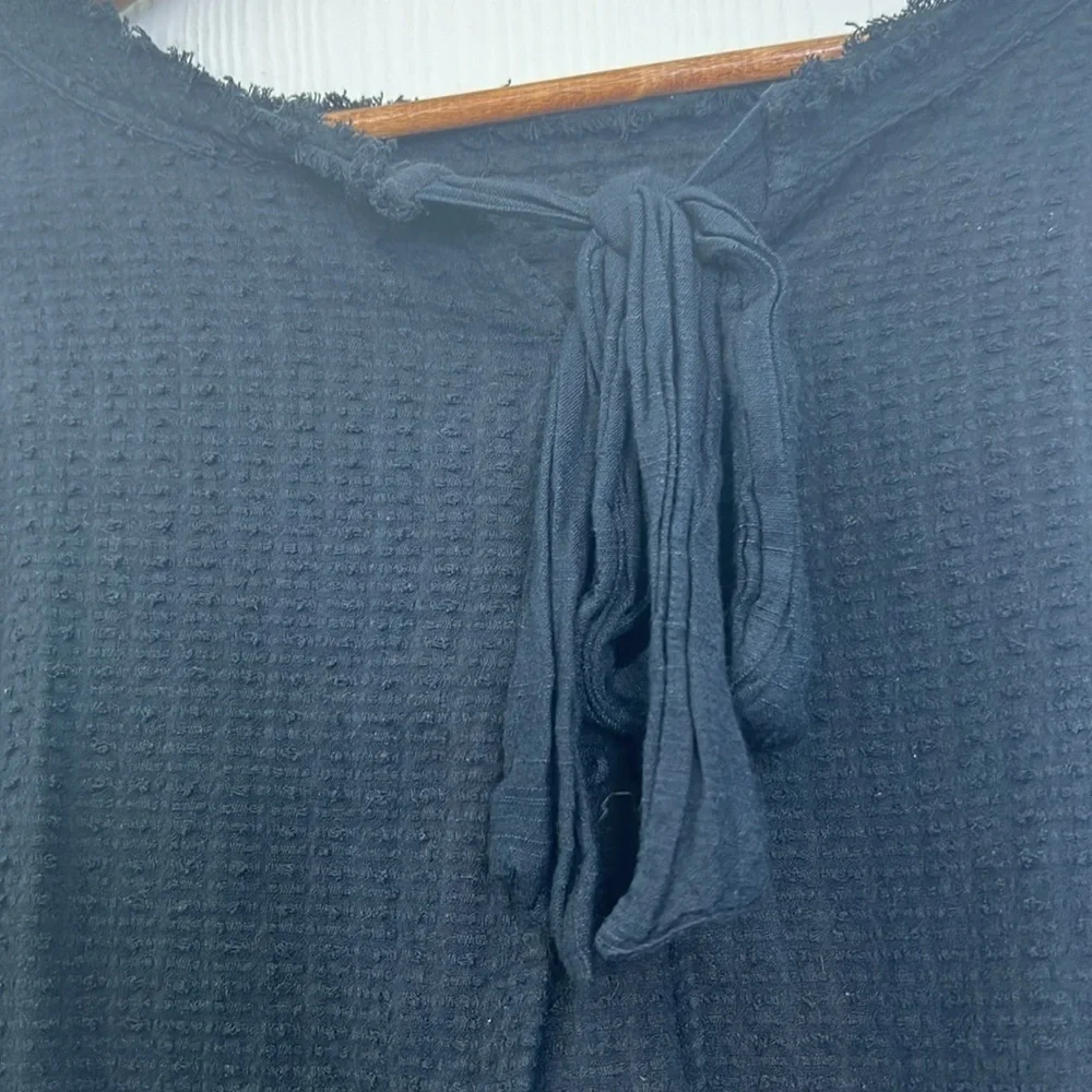 Free People - Black Popcorn Fringe With Back Bow And Button Long Sleeve Top XS